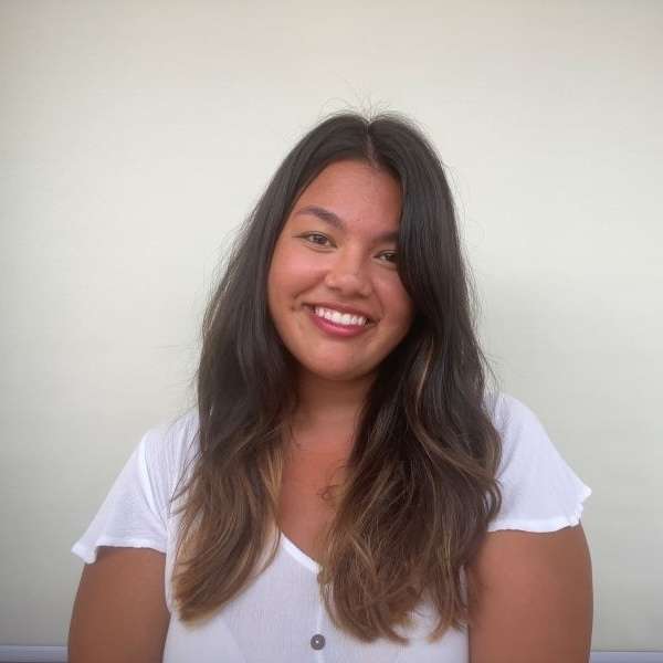 Rebecca Low's headshot